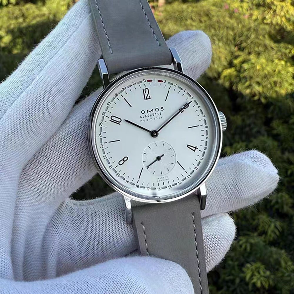 Automatische mechanische 38-mm – Diver Watch 300M Bewertung und Preis