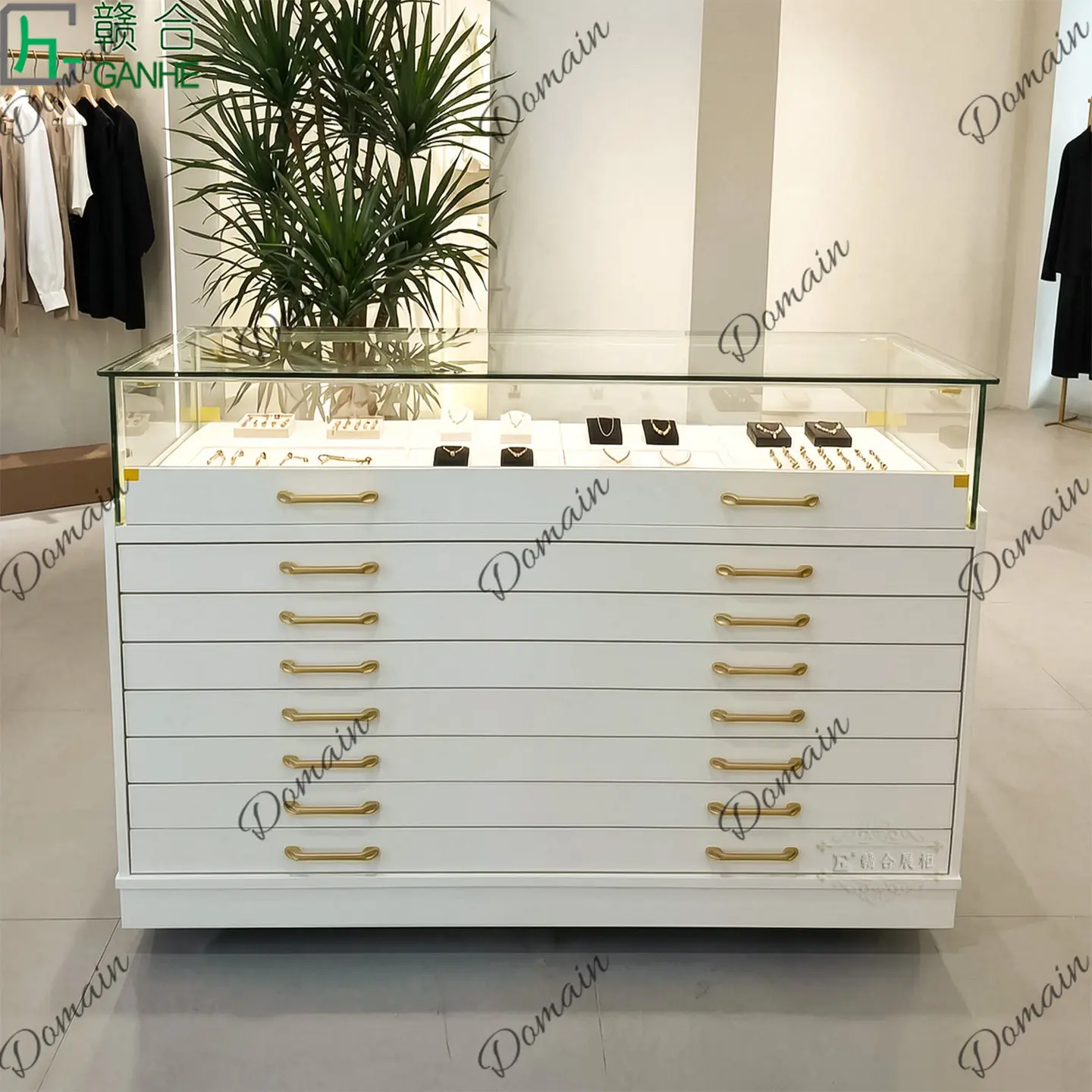 81 N Leichter Luxus-Glasvitrin – Luxury Watch Storage Bewertung und Preis