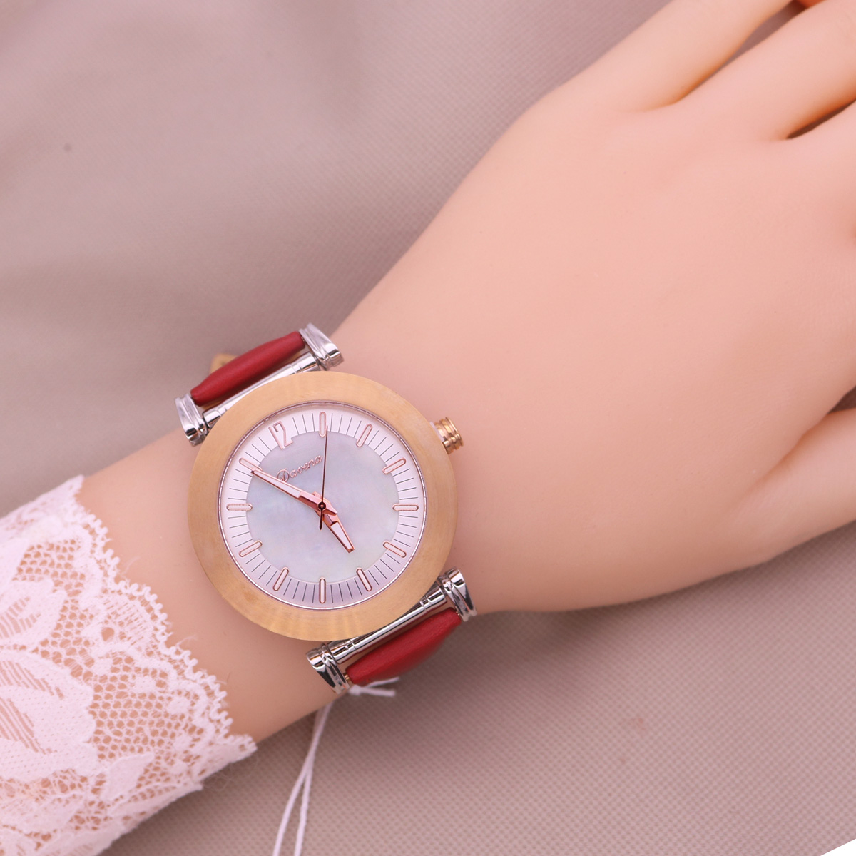 VERKAUF!!! Rabatt Melissa Kris – Luxury Watch Discount Bewertung und Preis