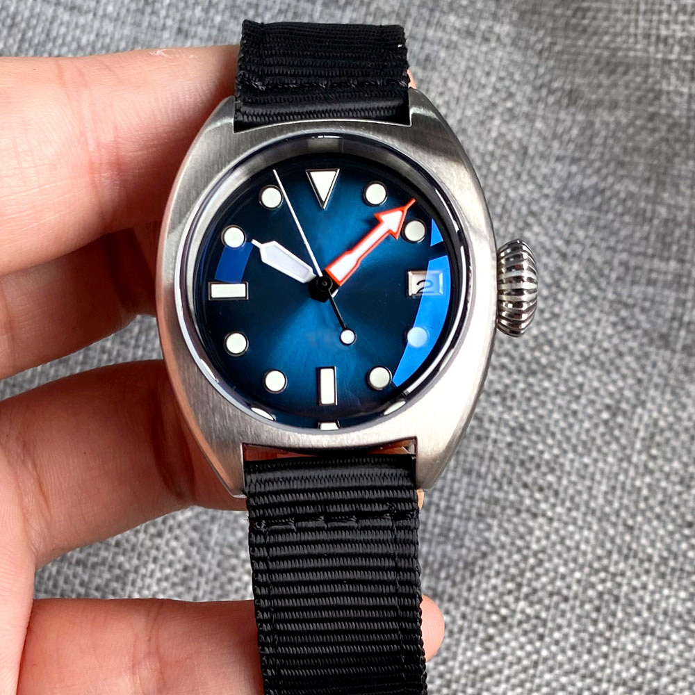 36mm Militär-Taucheruhr für He – Seiko Watch 5 Sports Bewertung und Preis